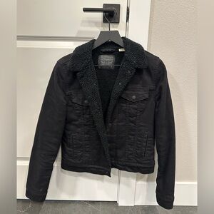 Levi Sherpa Trucker Jacket